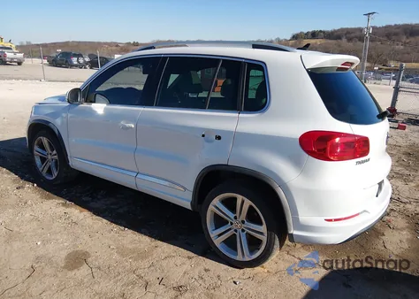 2015 Volkswagen Tiguan R-Line z USA, uszkodzony, nr VIN WVGAV7AX3FW082611